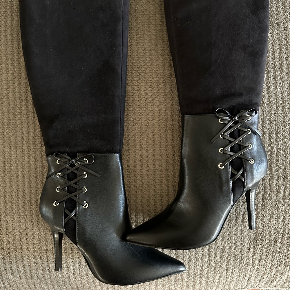 NWOB - Nine West black suede and leather knee high boots